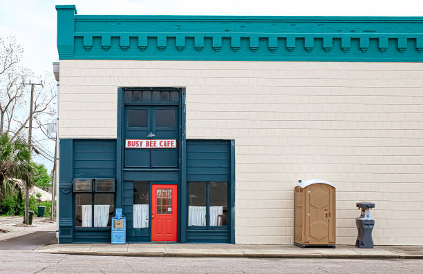 Portable Toilet Options We Offer in Heflin, AL